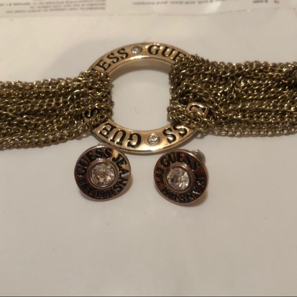 Authentic GUESS bracelet and earrings SET.